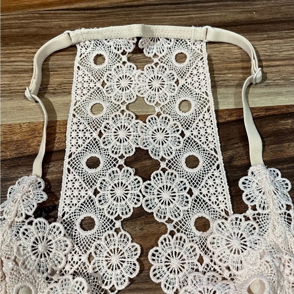 Aerie Floral Lace Racerback Bralette Soft Peach / Nude - Picture 11 of 13